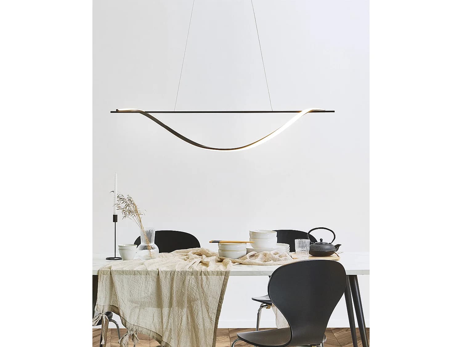 Lampe LED suspendue BODRI Métal Noir