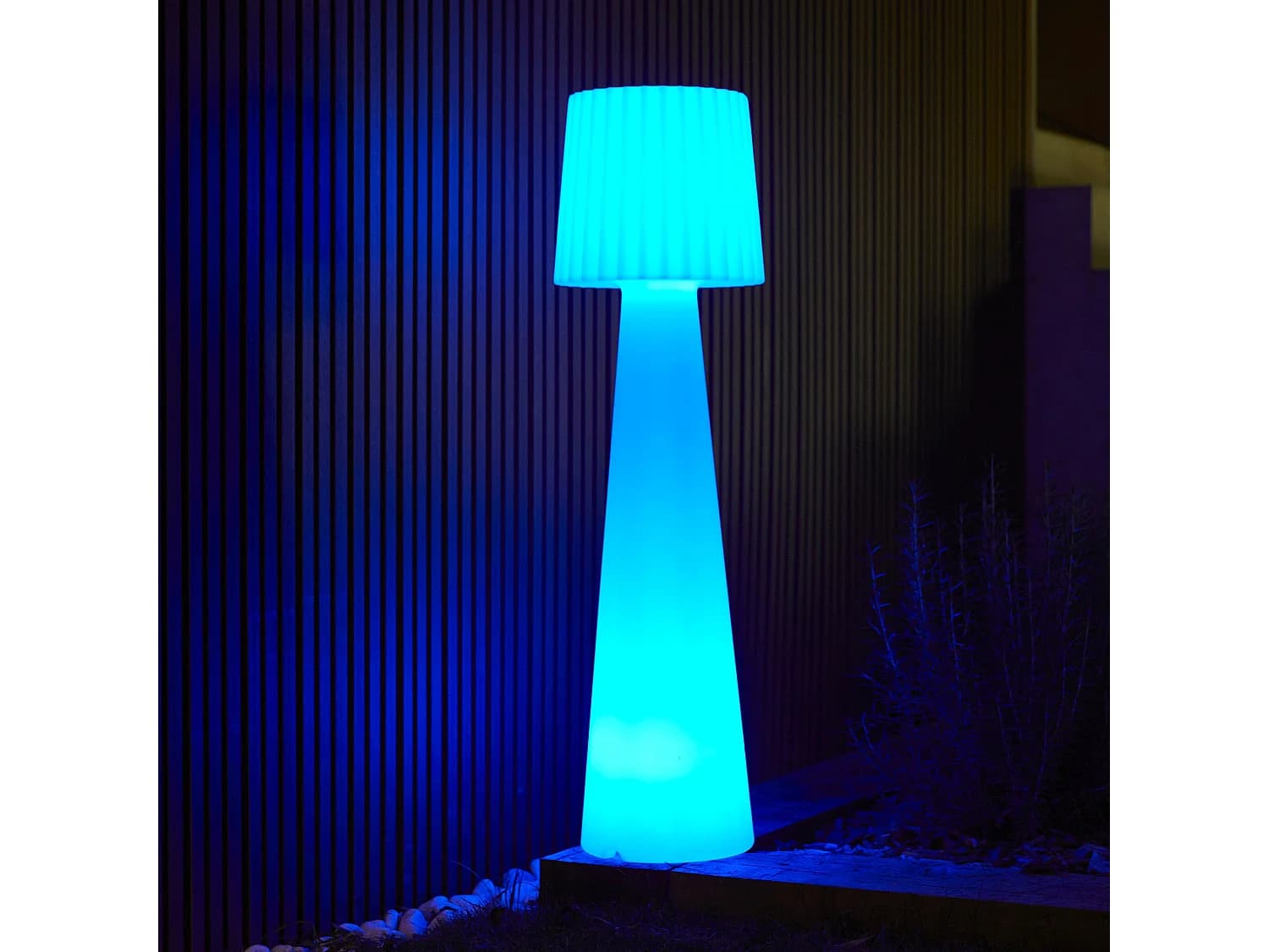 Lampadaire d'extérieur sans fil LADY RGB H110cm