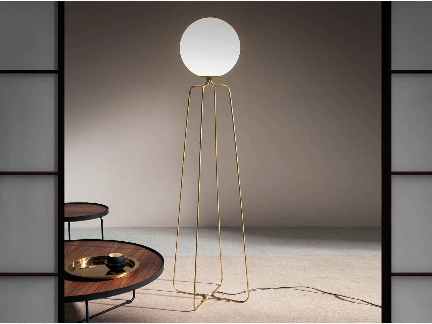 Lampadaire acier doré et verre blanc 8047 ANGEL CERDA