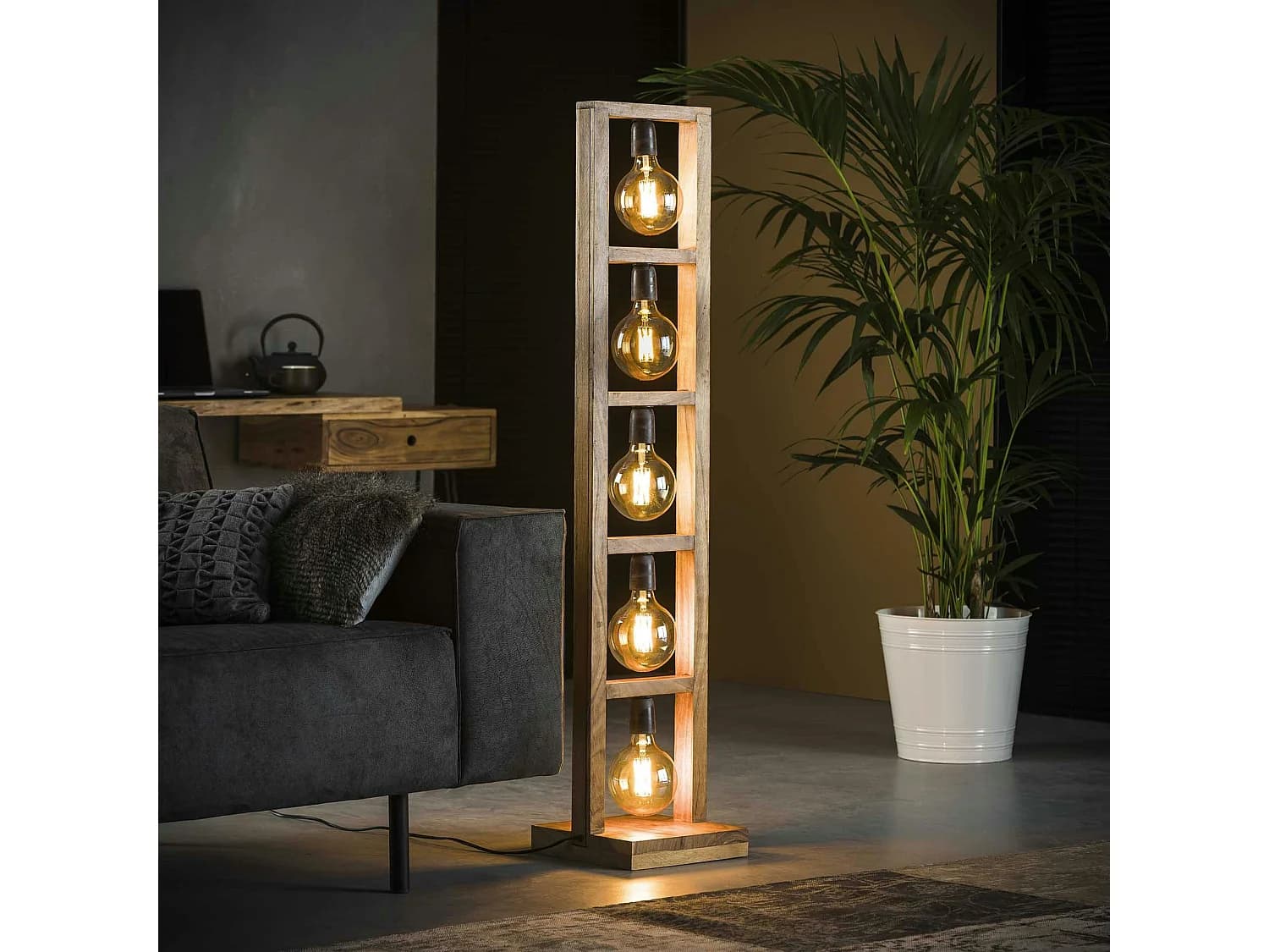 Lampadaire contemporain échelle bois 5 lampes LUCKNOW