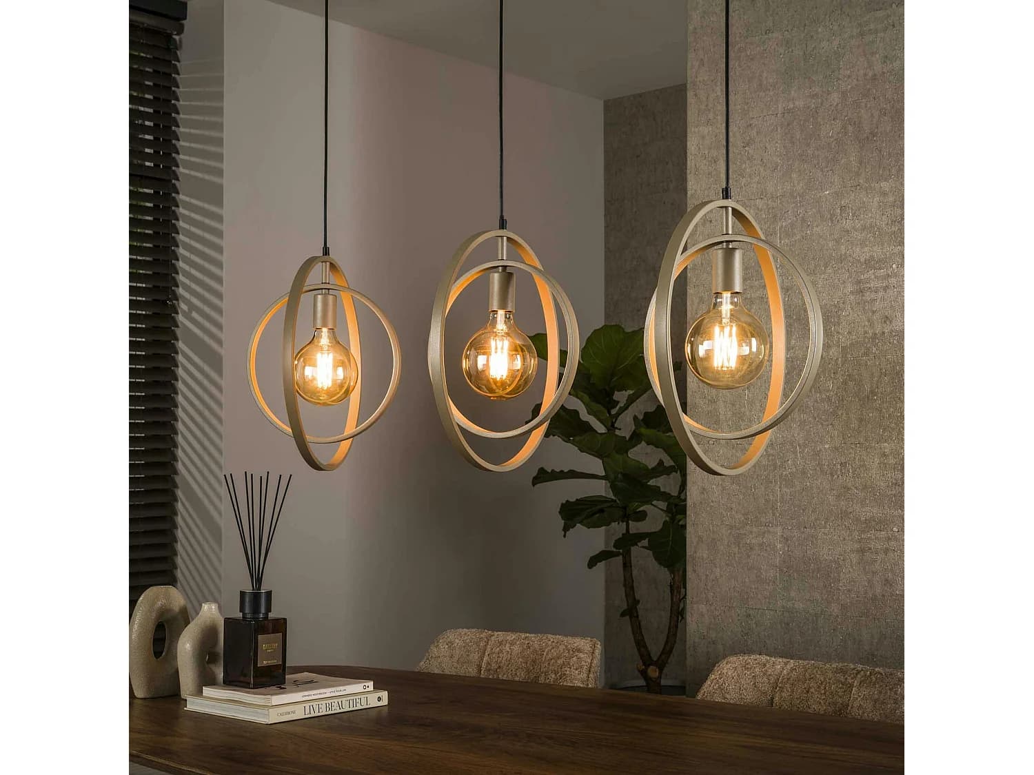 Suspension îlot beige mat, 3 anneaux pivotants métal TRIBECA