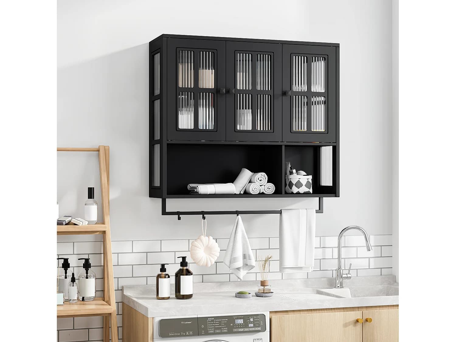 Armoire murale de salle de bain, 3 portes avec espace de rangement ouvert et caché, 88x26x69cm, Noir