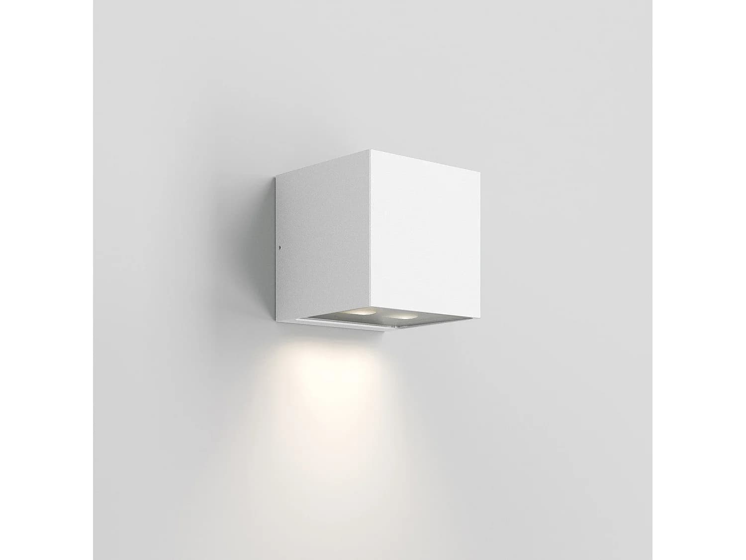 Applique Forward 2 Lumières Asymétrique Ip54 En Aluminium Blanc, Led 10.5W 3000K, Optique Orientée Pour Éclairage Architectural Extérieur