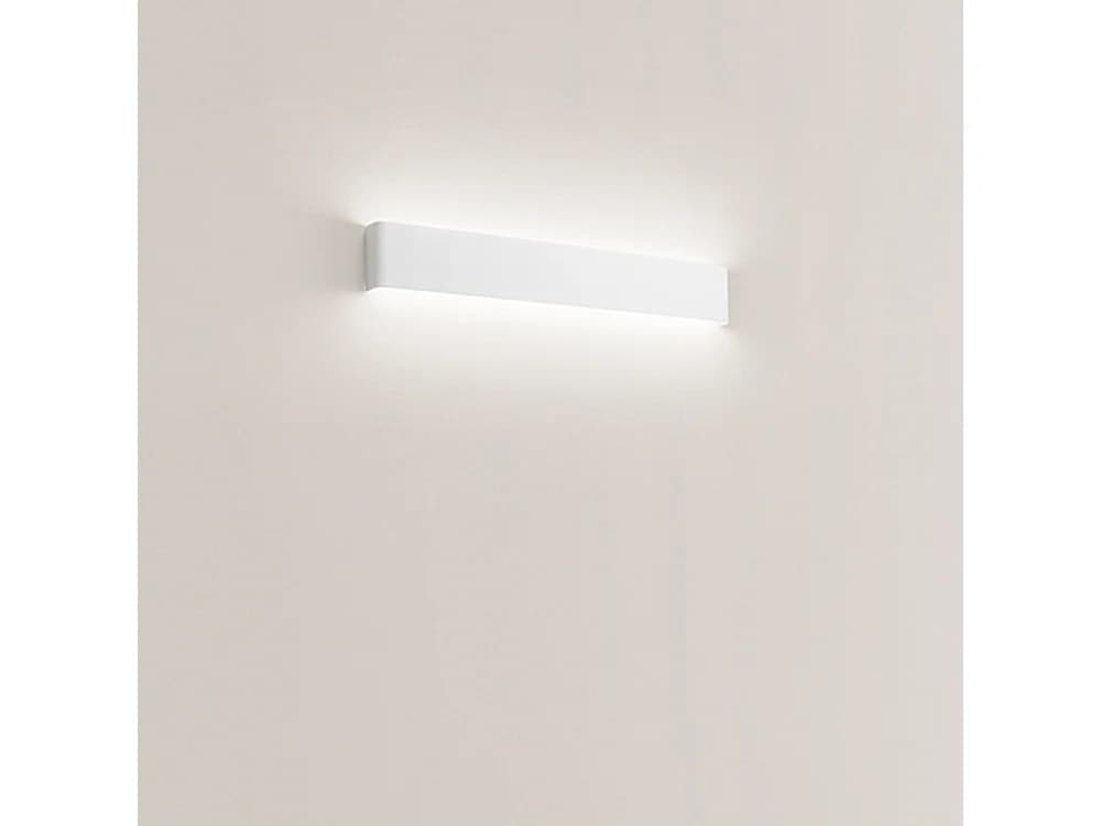 Applique Murale Led En Aluminium Blanc, Design Moderne, 20W, 1800Lm, 3000°K, Éclairage Intérieur Ip20, 61Cm De Longueur Par La Marque Perenz.