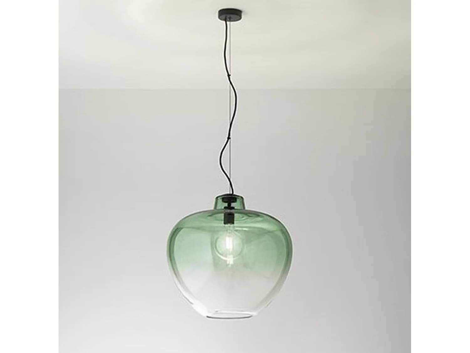 Suspension En Verre Soufflé 10S46667 Ve, Design Moderne, Finition Vert Miroir Dégradé Et Structure En Métal Noir Mat, E27 - Marque Perenz.