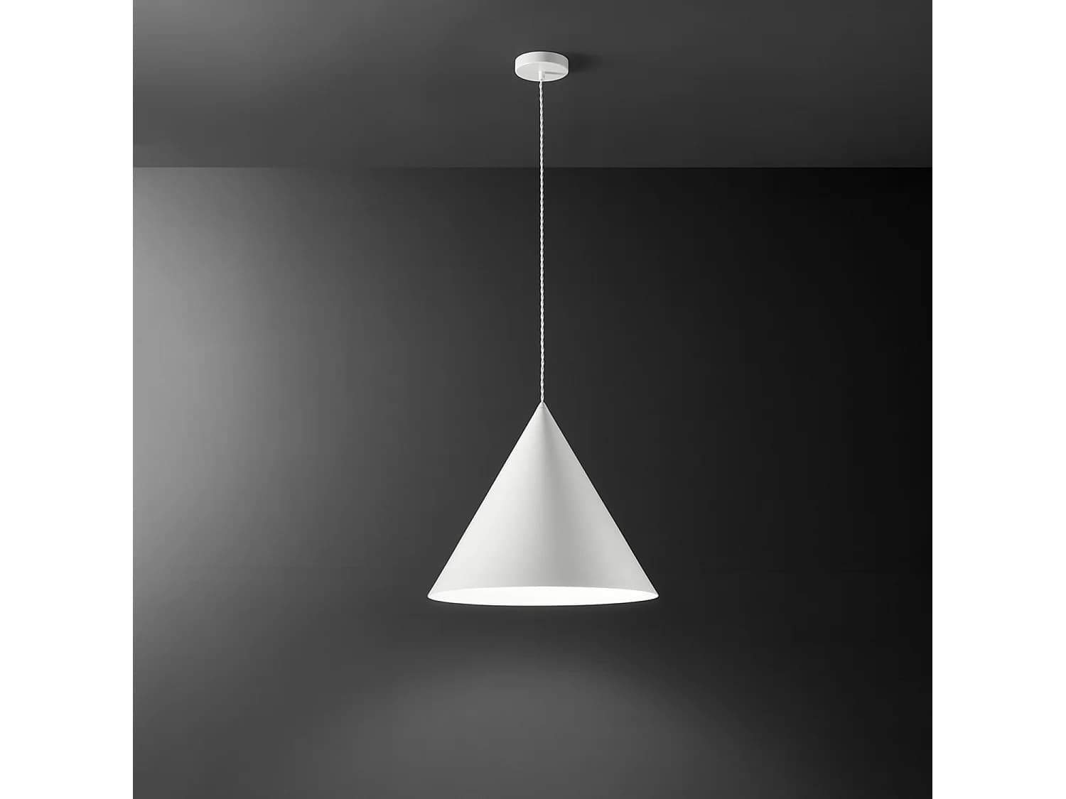 Suspension En Métal Et Aluminium Thermolaqué, Série 10S48408, Couleur Blanc Mat, Culot E27, Hauteur Réglable - Perenz, Luminaire Moderne.