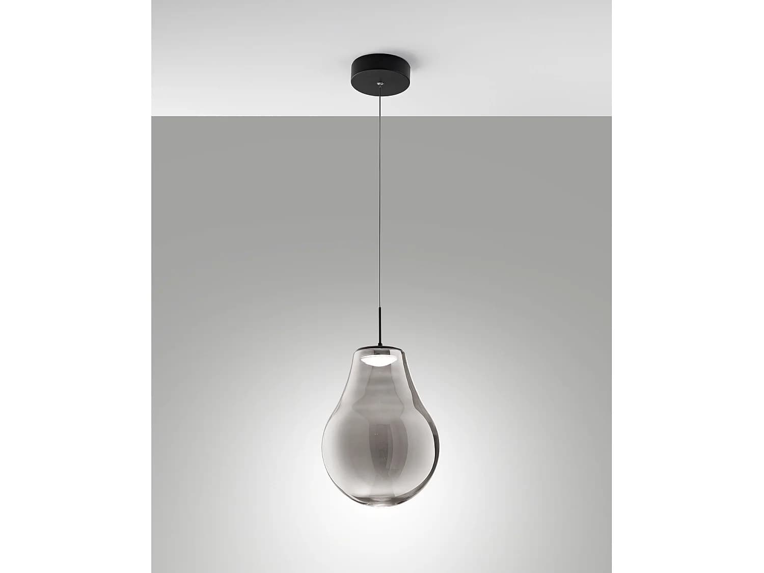 Suspension Led Noa 14W 1510Lm, Température 2700-4000K, Intensité Variable, Structure En Métal Et Verre Borosilicate, Superbe Finition Fumée.