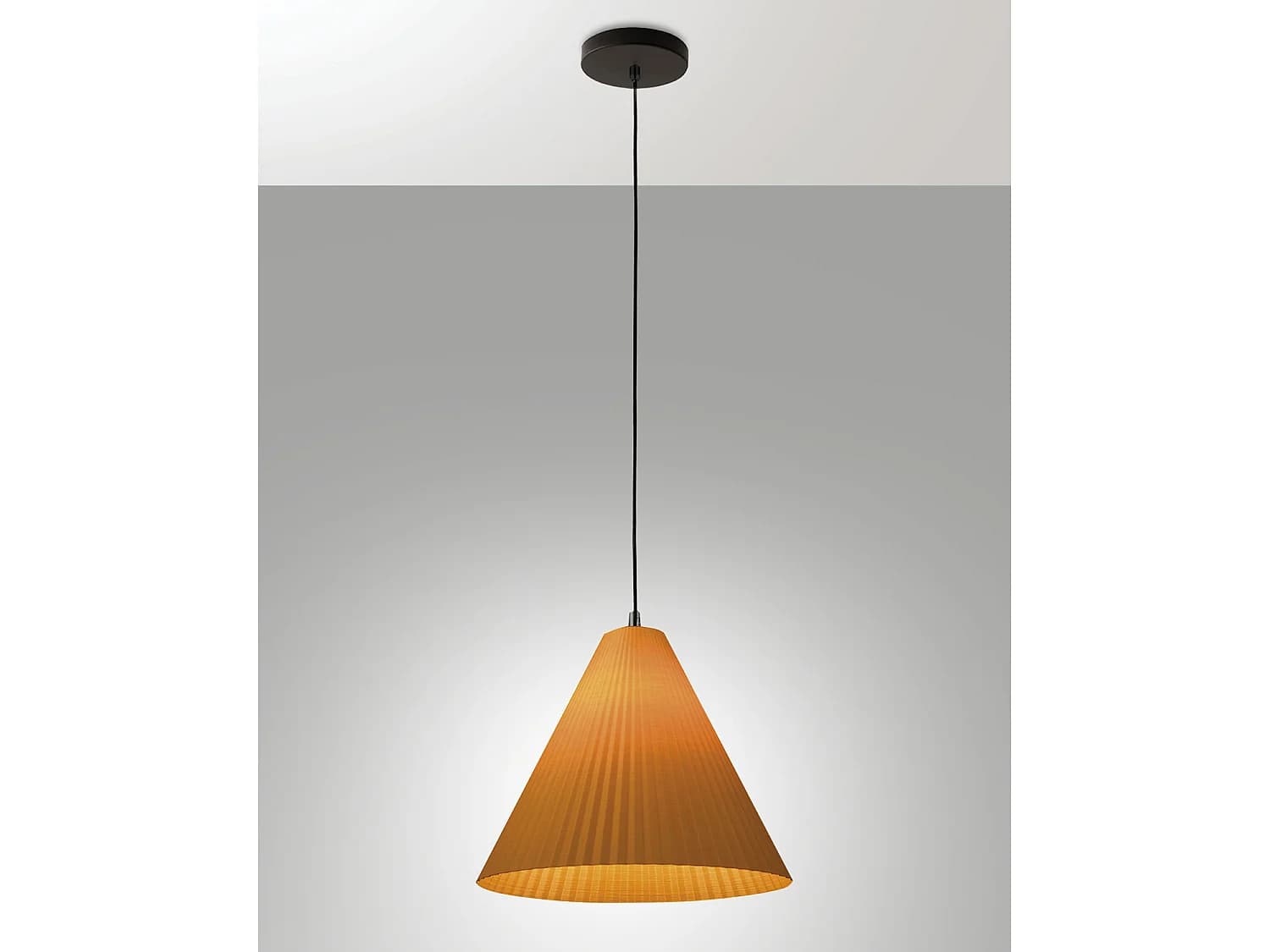 Suspension Conique Design Moderne En Métal Et Plastique D'Origine Végétale, Douille E27, Ip20, Couleur Moutarde, Diamètre 316 Mm. Style Contemporain.