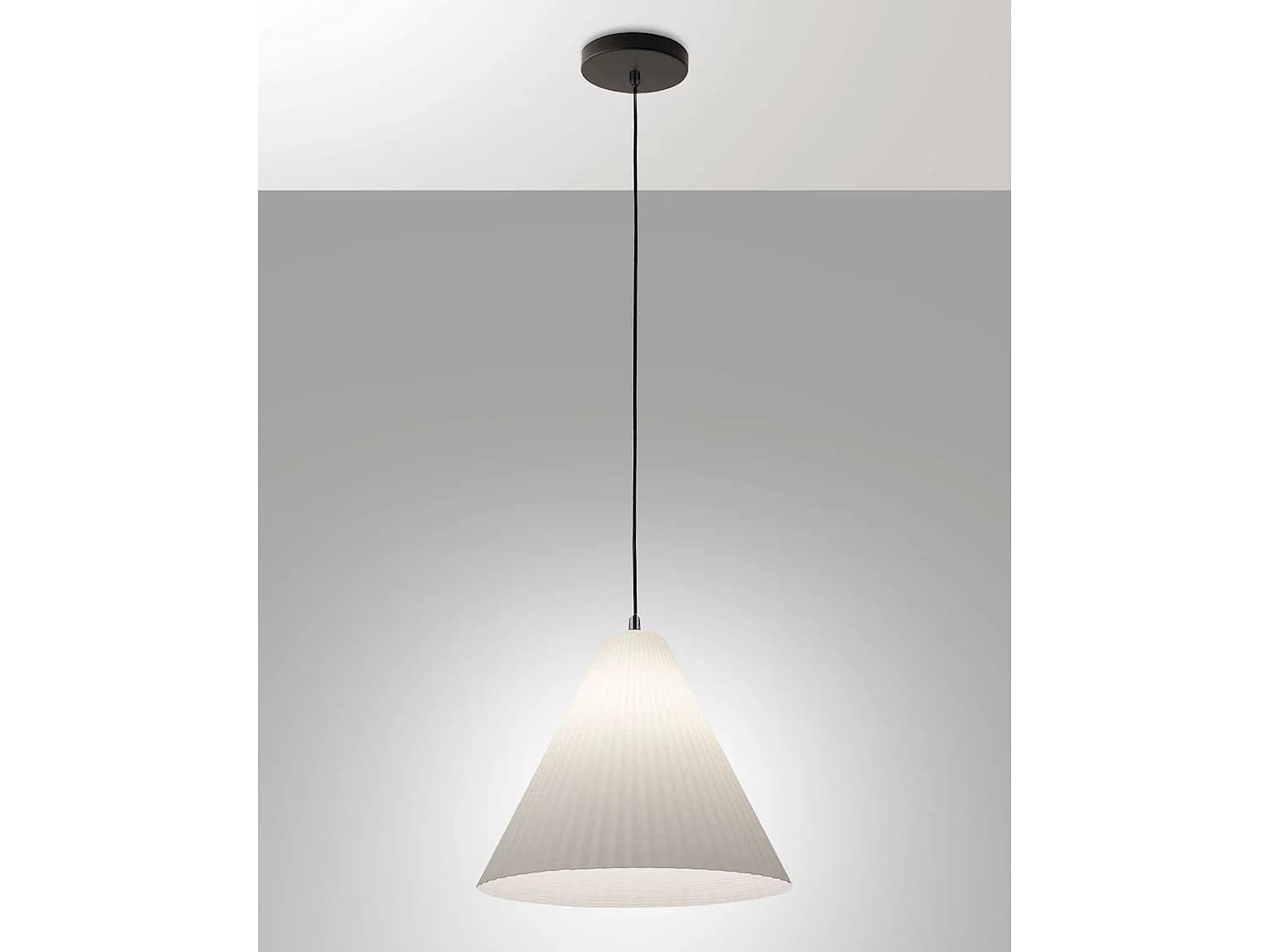Suspension Conique, Métal Et Plastique D'Origine Végétale, Douille E27, Ip20, Blanc, Diamètre 315 Mm. Luminaire Design Moderne Pour Votre Décoration.