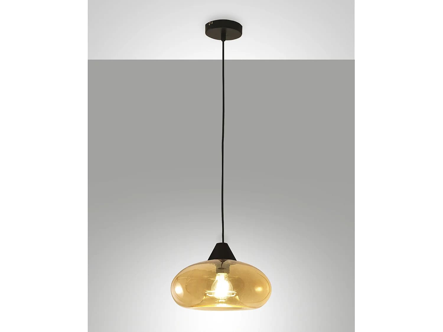 Suspension Ela 27 Cm En Métal Et Verre Soufflé Ambré, Douille E27, Design Moderne Et Élégant Pour L'Éclairage Intérieur