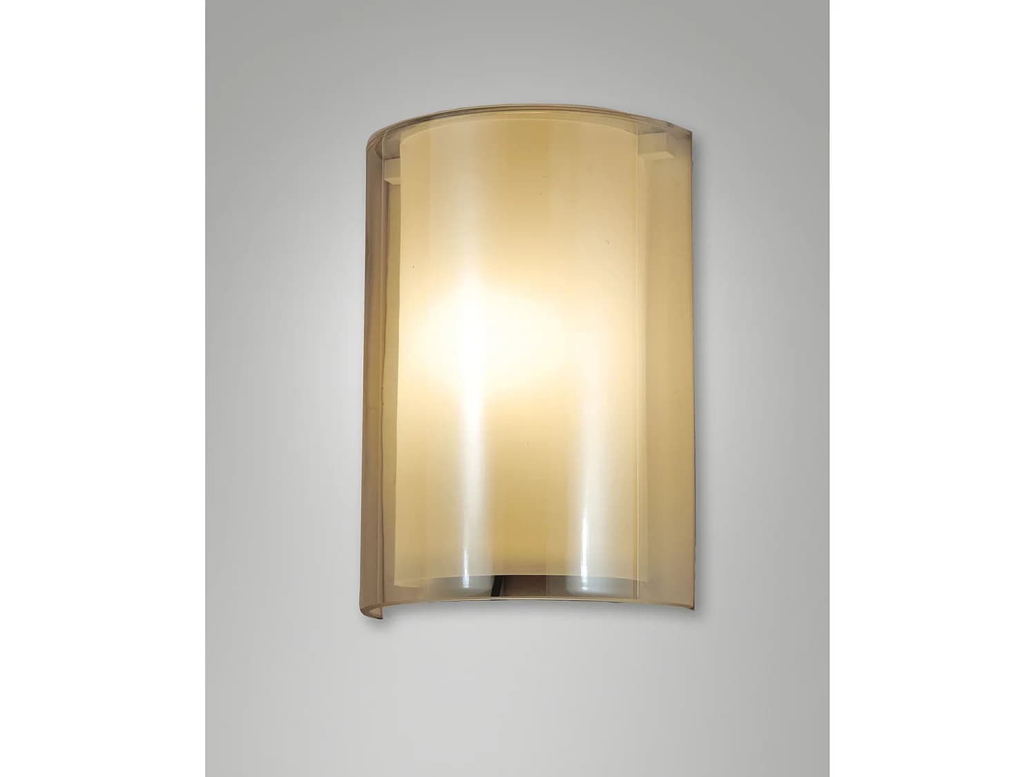 Applique Murale Maribel Ambre En Métal, Verre Et Méthacrylate, Douille E27 40W, Indice Ip20, Dimensions 23X11,5X32,5 Cm Par Maribel Lighting.