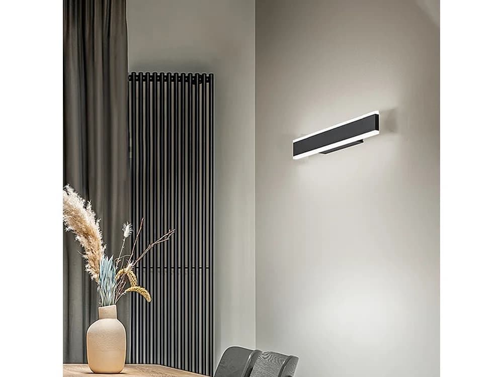 Applique Led En Aluminium Noir 16W Avec Technologie Cct Réglable 3000K/4000K/6000K Pour Un Éclairage Moderne Et Élégant De La Marque Perenz.
