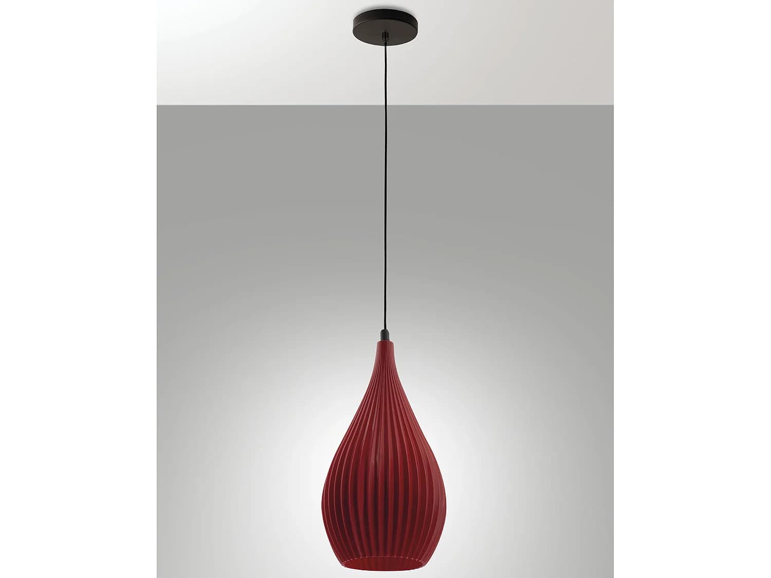 Suspension Lisa en métal et plastique d'origine végétale - Bordeaux, douille E27, structure élégante et soignée, IP20, 230 V - Design Line