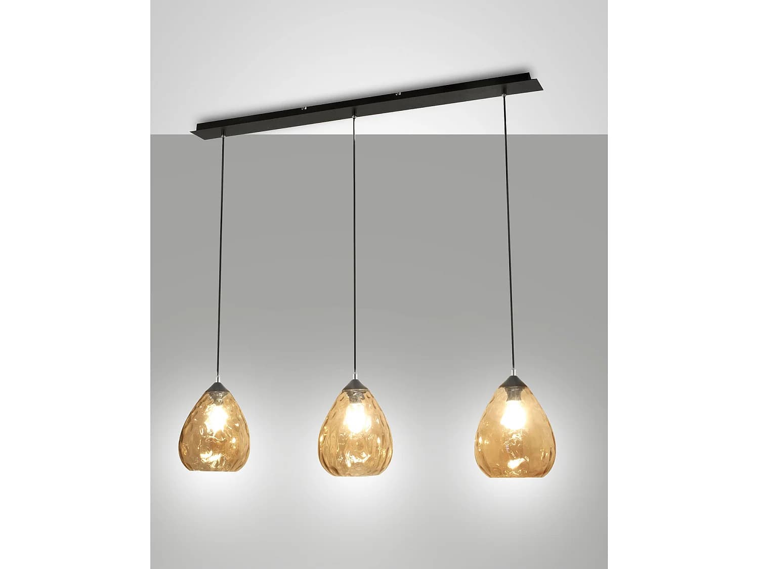 Suspension Gisella En Verre Soufflé Ambré Avec Structure Métallique, Douille E27 3X60W, Design Élégant Pour Une Utilisation Intérieure, Ip20